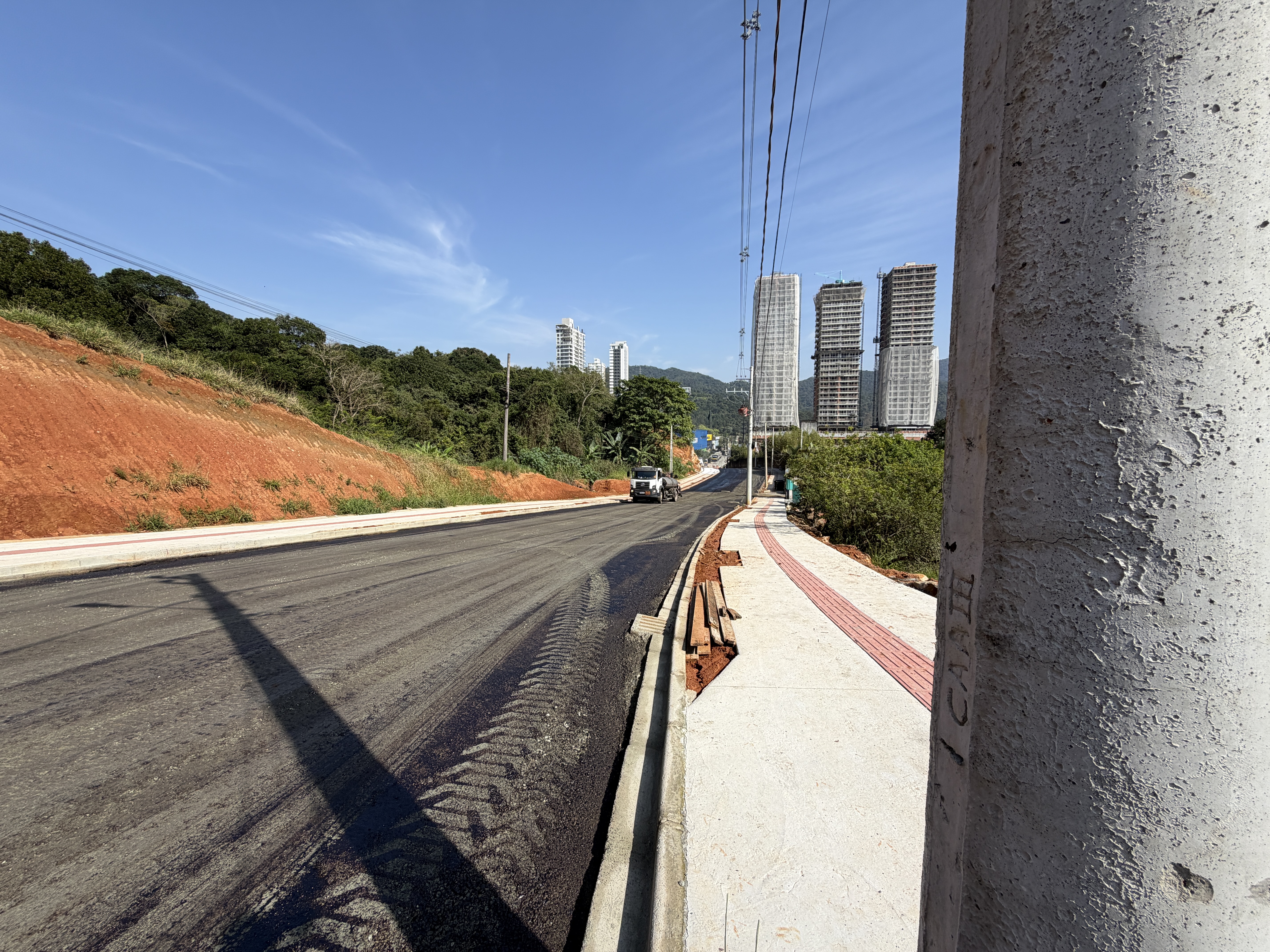 Obras do Binário da Praia Brava