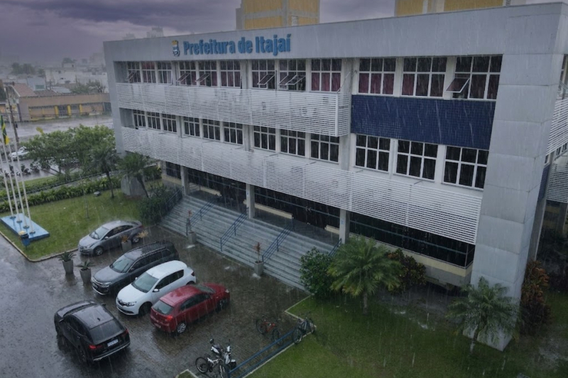 El Niño mostrou a que veio: fim de semana teve mais de 200 mm de chuva em partes de SC, e a semana começa com terça (1º) ainda fechada — depois trégua, mas nem por muito tempo