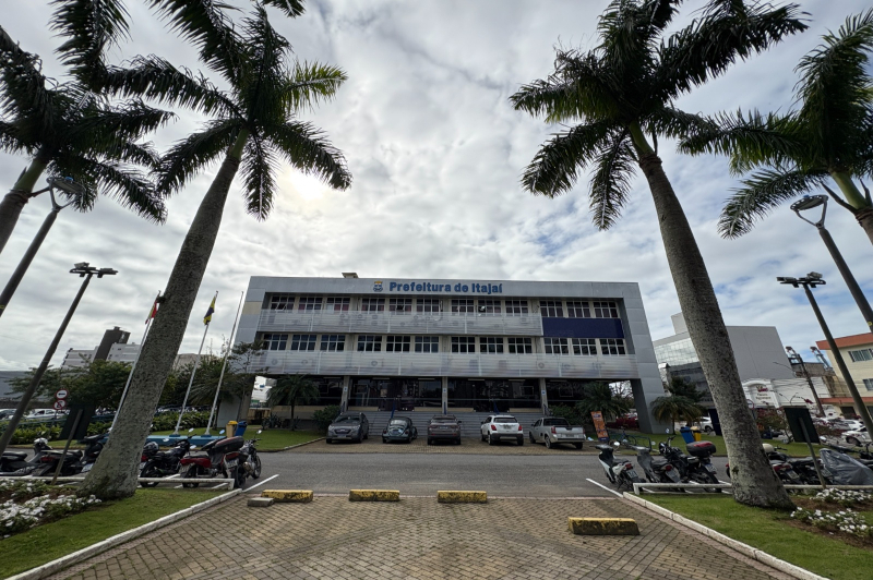 Prefeitura confirma provas dos concursos para domingo (30) mesmo com previsão de temporal — veja os 15 locais de prova e a orientação pra chegar a tempo