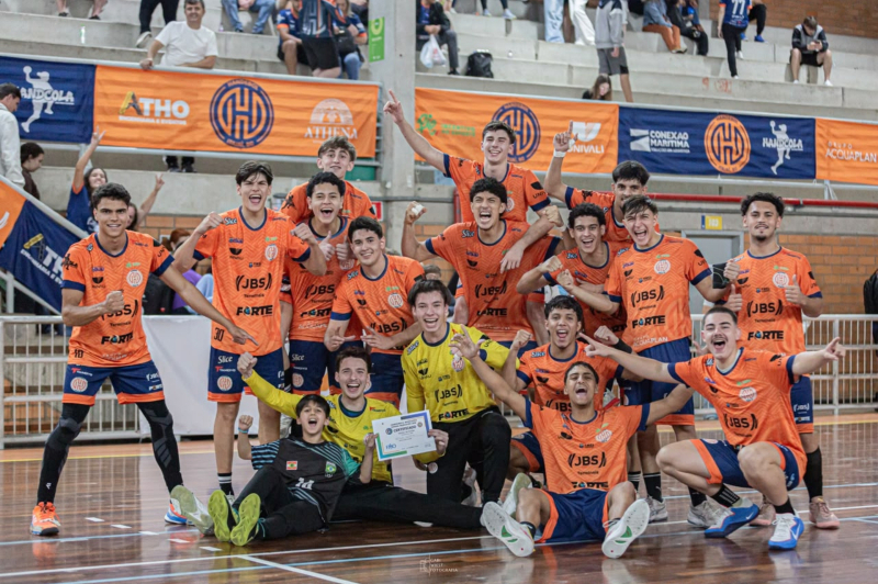 Handebol de Itajaí avança às quartas de final do Campeonato Brasileiro Juvenil na liderança do Grupo B