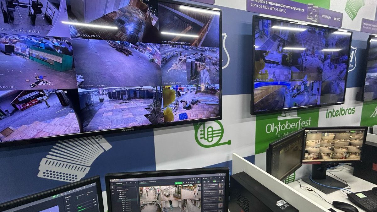Oktoberfest Blumenau terá 370 câmeras, reconhecimento facial, drones e 360 policiais na segurança
